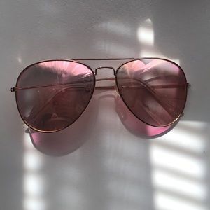 pink sun glasses